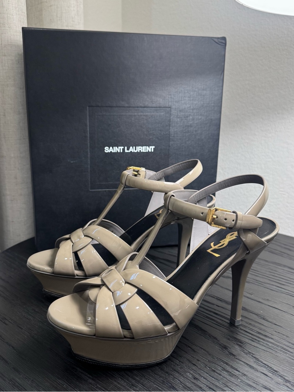 Saint Laurent YSL Tribute Platform Sandals Patent Gray 36